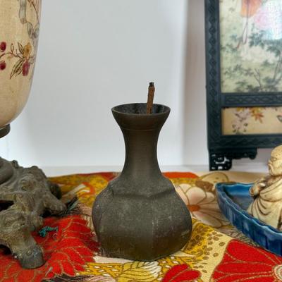 LOT 31Y: Japanese Carved Netsuke Geisha, Chinoiserie Porcelain Ginger Jar Lamp, Silk Obi, and More