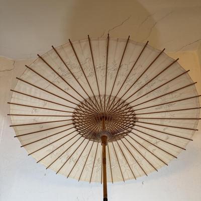 LOT 33Y: Framed Japanese Prints, 1983 Calendar, Parasol & More