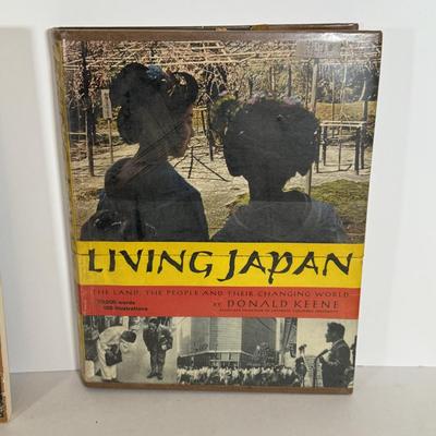 LOT 34Y: Vintage Chinese Books & More