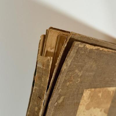 LOT 34Y: Vintage Chinese Books & More