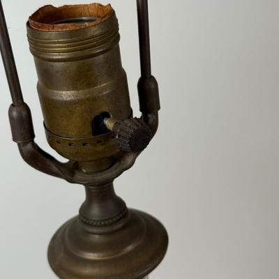 LOT 35Y: Vintage Blue & White Delft Blue and White Porcelain Table Lamp