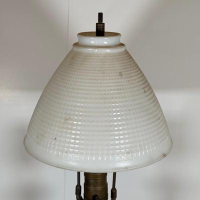 LOT 35Y: Vintage Blue & White Delft Blue and White Porcelain Table Lamp