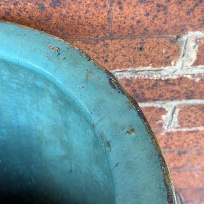 LOT 42L:Vintage Chinese Egg Pot Dragon Motif Jardiniere Planter ( 17 Inch Large)