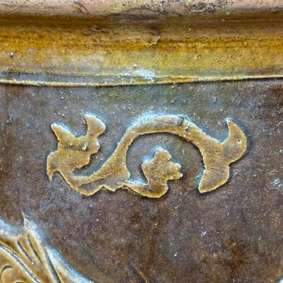 LOT 43L: Antique Chinese Egg Pot Jardiniere Dragon Motif (17 Inches Large)