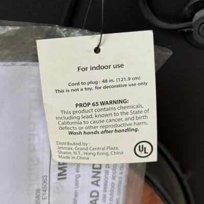 LOT 45L: Electric Light Up Marquee Initial Letter C