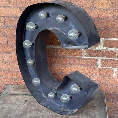 LOT 45L: Electric Light Up Marquee Initial Letter C