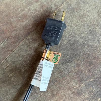 LOT 45L: Electric Light Up Marquee Initial Letter C