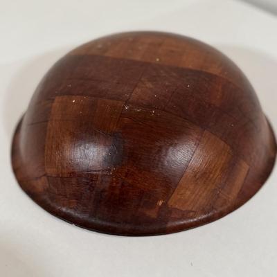 LOT 52L: Nissen Denmark Cheese Board and Assortment of Wooden Bowls, Plates