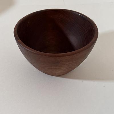 LOT 52L: Nissen Denmark Cheese Board and Assortment of Wooden Bowls, Plates