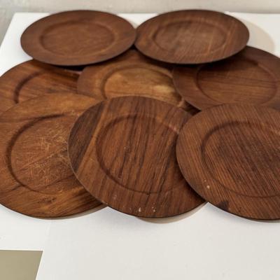 LOT 52L: Nissen Denmark Cheese Board and Assortment of Wooden Bowls, Plates