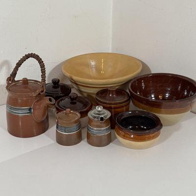 LOT 53D: Assortment of Pottery Stoneware