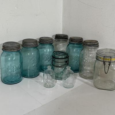 LOT 54L: Assortment of Vintage Ball Mason Jars