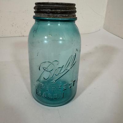 LOT 54L: Assortment of Vintage Ball Mason Jars