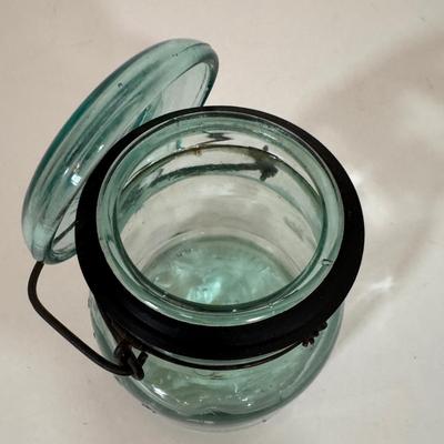 LOT 54L: Assortment of Vintage Ball Mason Jars