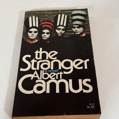 LOT 55L: Authors such as JRR Tolkien, George Orwell, Ian Fleming and others!