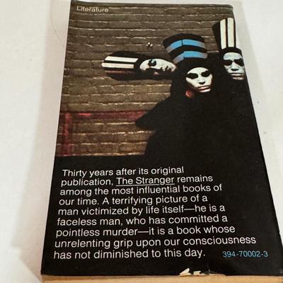 LOT 55L: Authors such as JRR Tolkien, George Orwell, Ian Fleming and others!