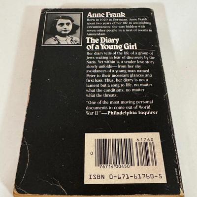 LOT 55L: Authors such as JRR Tolkien, George Orwell, Ian Fleming and others!