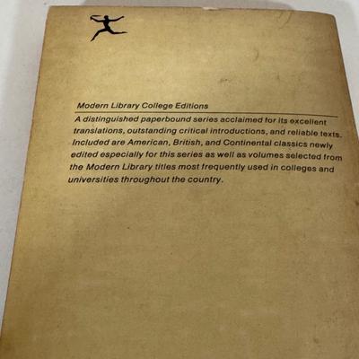 LOT 55L: Authors such as JRR Tolkien, George Orwell, Ian Fleming and others!