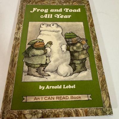 LOT 57D: Assorted Children’s Books featuring Characters as Calvin and Hobbes, Arthur, Clifford the Big Red Dog and More!