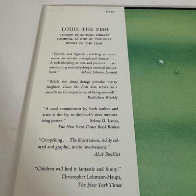 LOT 57D: Assorted Children’s Books featuring Characters as Calvin and Hobbes, Arthur, Clifford the Big Red Dog and More!