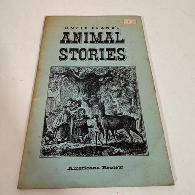 LOT 57D: Assorted Children’s Books featuring Characters as Calvin and Hobbes, Arthur, Clifford the Big Red Dog and More!