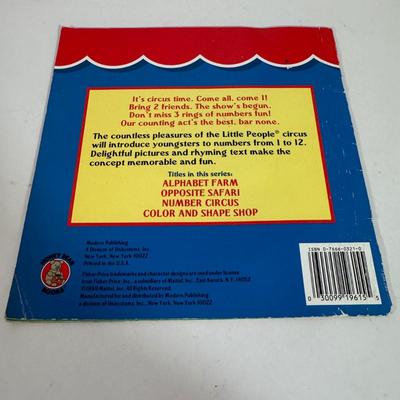 LOT 57D: Assorted Children’s Books featuring Characters as Calvin and Hobbes, Arthur, Clifford the Big Red Dog and More!