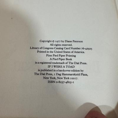 LOT 57D: Assorted Children’s Books featuring Characters as Calvin and Hobbes, Arthur, Clifford the Big Red Dog and More!