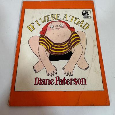 LOT 57D: Assorted Children’s Books featuring Characters as Calvin and Hobbes, Arthur, Clifford the Big Red Dog and More!