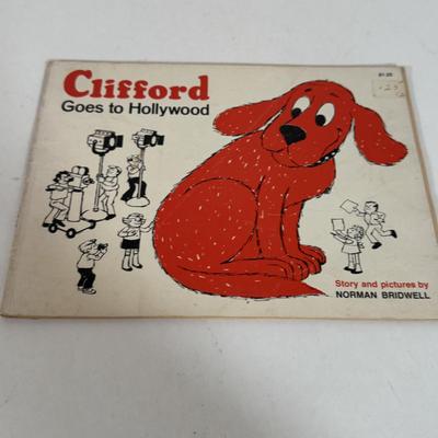 LOT 57D: Assorted Children’s Books featuring Characters as Calvin and Hobbes, Arthur, Clifford the Big Red Dog and More!