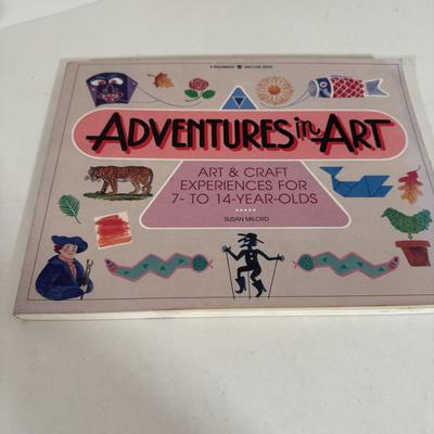 LOT 57D: Assorted Children’s Books featuring Characters as Calvin and Hobbes, Arthur, Clifford the Big Red Dog and More!