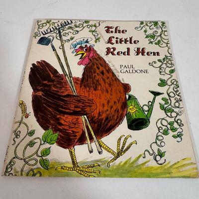 LOT 57D: Assorted Children’s Books featuring Characters as Calvin and Hobbes, Arthur, Clifford the Big Red Dog and More!