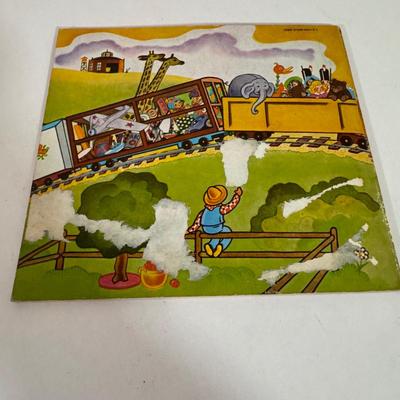 LOT 57D: Assorted Children’s Books featuring Characters as Calvin and Hobbes, Arthur, Clifford the Big Red Dog and More!