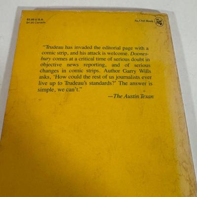 LOT 57D: Assorted Children’s Books featuring Characters as Calvin and Hobbes, Arthur, Clifford the Big Red Dog and More!