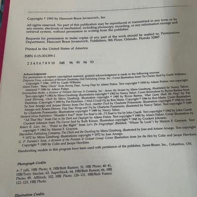 LOT 57D: Assorted Children’s Books featuring Characters as Calvin and Hobbes, Arthur, Clifford the Big Red Dog and More!