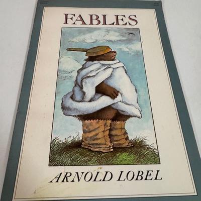 LOT 57D: Assorted Children’s Books featuring Characters as Calvin and Hobbes, Arthur, Clifford the Big Red Dog and More!