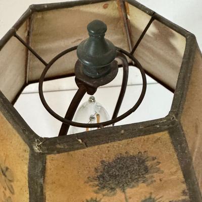 LOT 58L: Vintage Antique Lamps