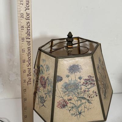 LOT 58L: Vintage Antique Lamps