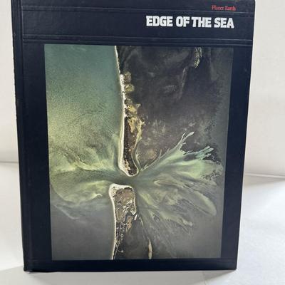 LOT 63X: Time Life: Planet Earth Book Ser