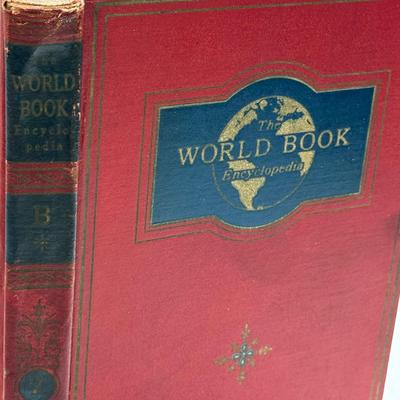 LOT 65X: The World Book Encyclopedia Set, 1949!!