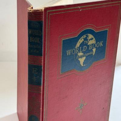 LOT 65X: The World Book Encyclopedia Set, 1949!!