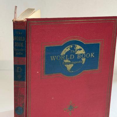 LOT 65X: The World Book Encyclopedia Set, 1949!!