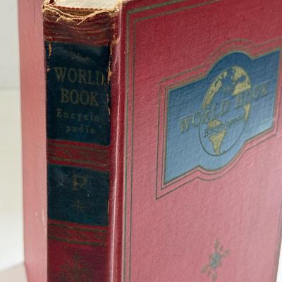 LOT 65X: The World Book Encyclopedia Set, 1949!!