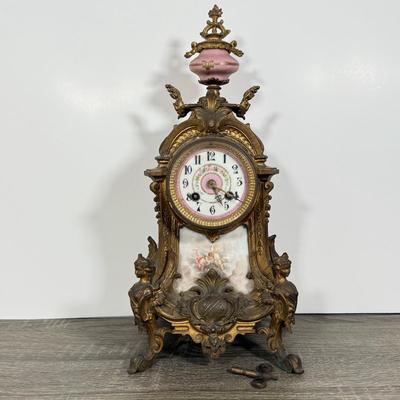 LOT 71L: Antique French Brass Mantle Clock w/ Key