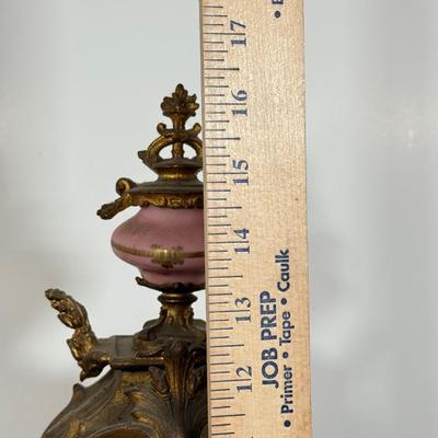 LOT 71L: Antique French Brass Mantle Clock w/ Key