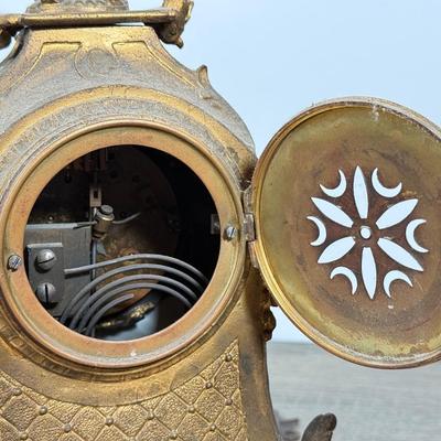 LOT 71L: Antique French Brass Mantle Clock w/ Key