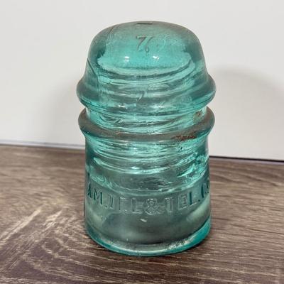 LOT 72L: Vintage Glass Insulators