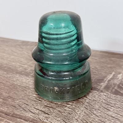 LOT 72L: Vintage Glass Insulators