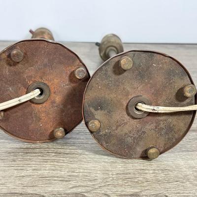 LOT 75L: Antique & Vintage Lamps