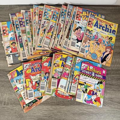 LOT 79L: Collection of Archie comic books + more