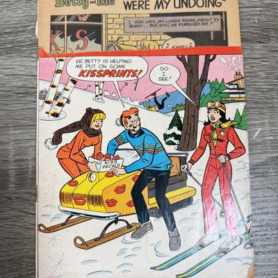 LOT 79L: Collection of Archie comic books + more